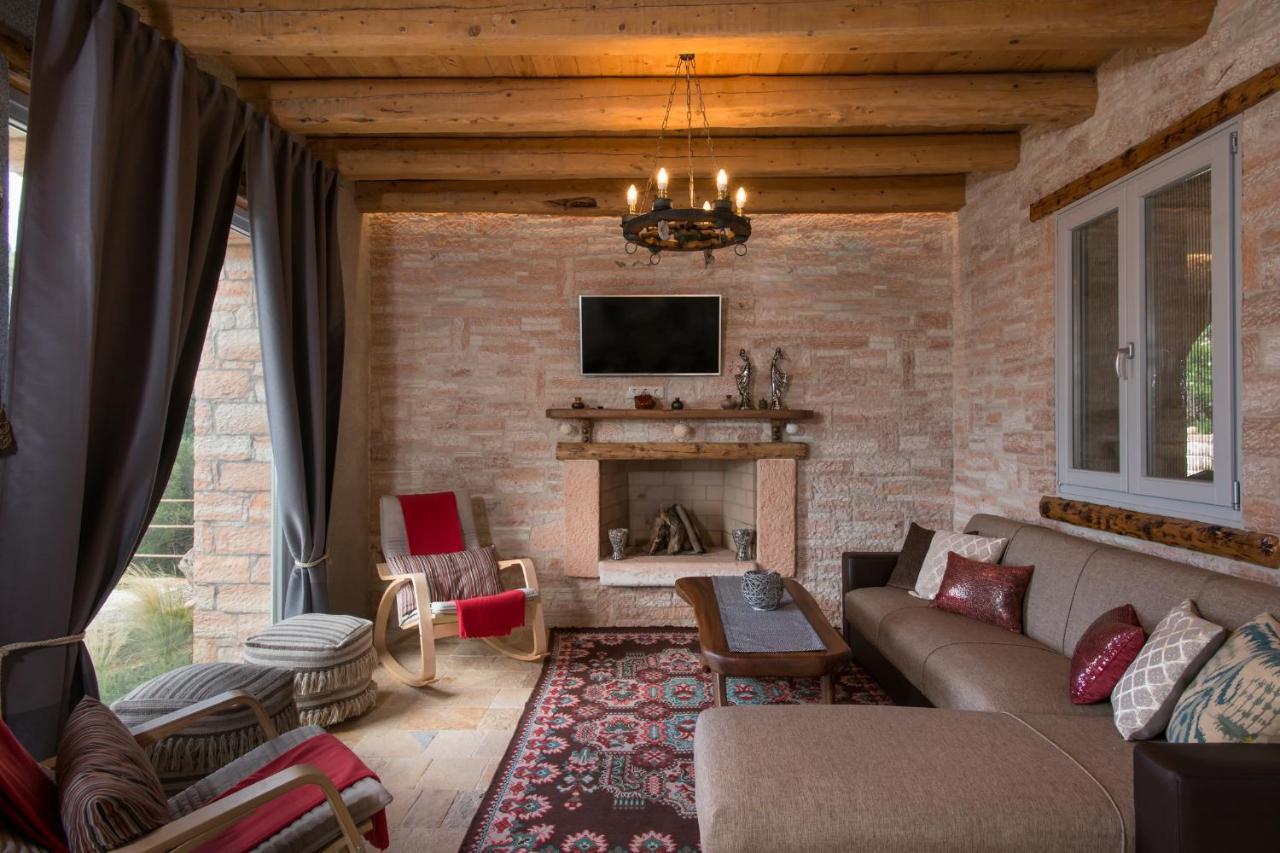 Sinium Luxury Villas Viggla Exterior foto
